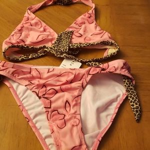 Bathing suit